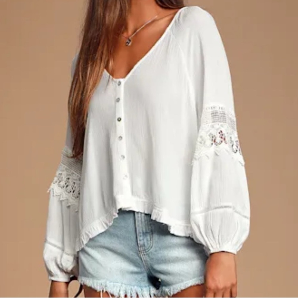 Lulu's Joanie Blouse Crochet Lace White Lace Top Buttoned Drapey Boho Size XL - Picture 11 of 11